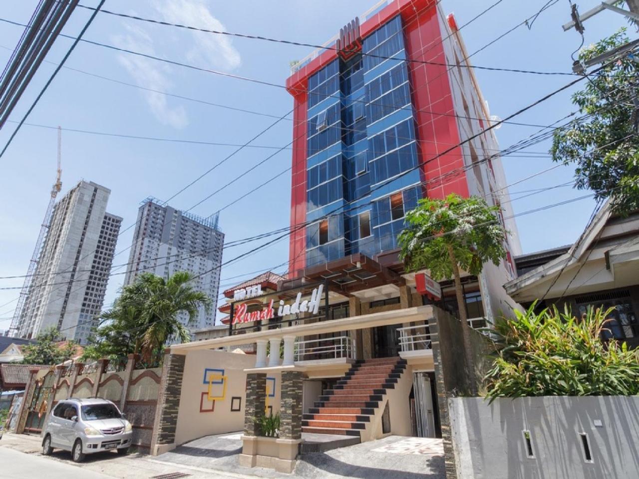 Reddoorz Plus @ Boulevard Panakkukang Makassar Exterior foto